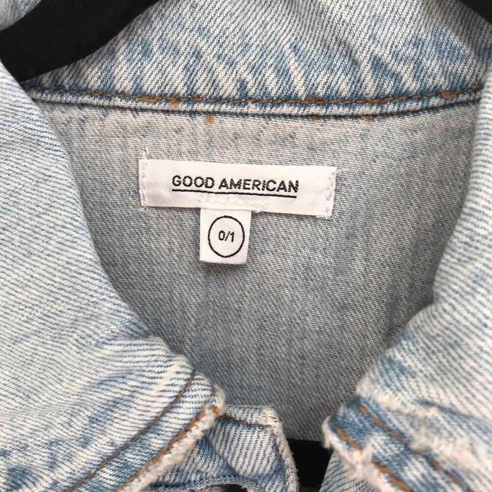 Good American Light Wash Grommet Studded Denim Jacket - Picture 3 of 8